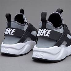 Grey Nike Socks